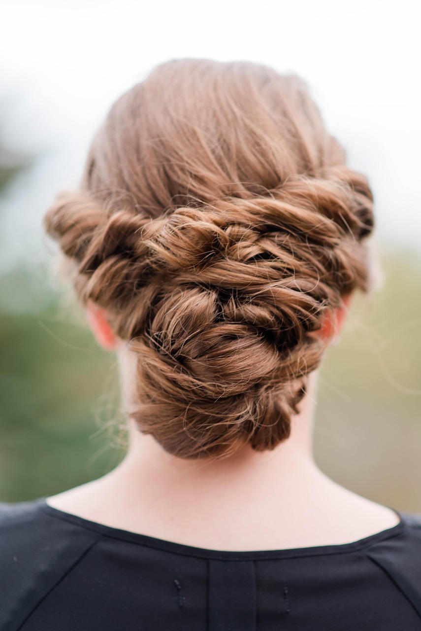 薄毛女性に似合うヘアスタイルはどれですか？