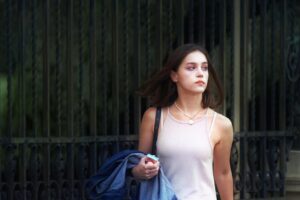 40代女性のつむじ薄毛とうねりひどい悩みを解決する方法は？