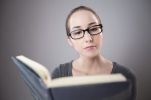 つむじの薄毛に悩むあなたに！髪型相談はどこがいい？比較と評判からおすすめを徹底解説！